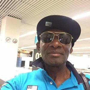 Meet your Posher, Jerome